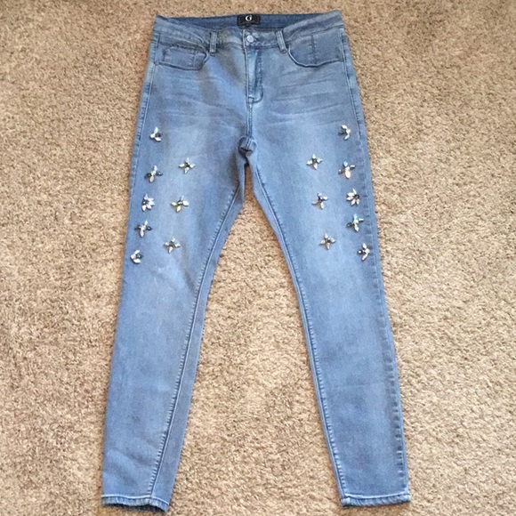 G by Guilana Embellished Jeans - Picture 2 of 3
